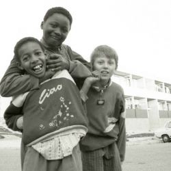 Chanfi, Mendy Pierre, Lucas 1990 